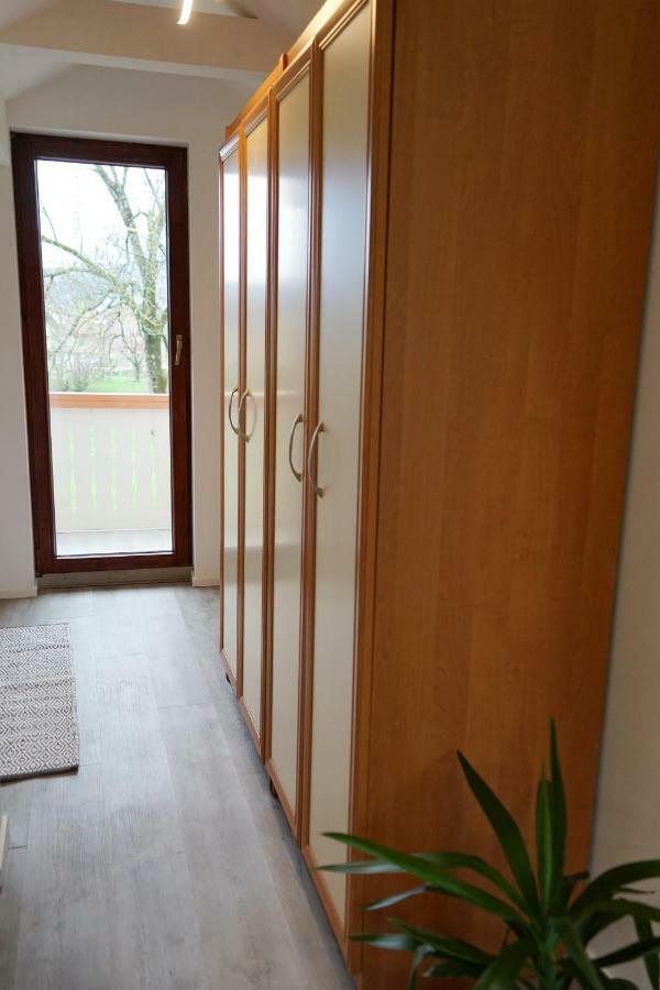 Apartma Erzen Apartment