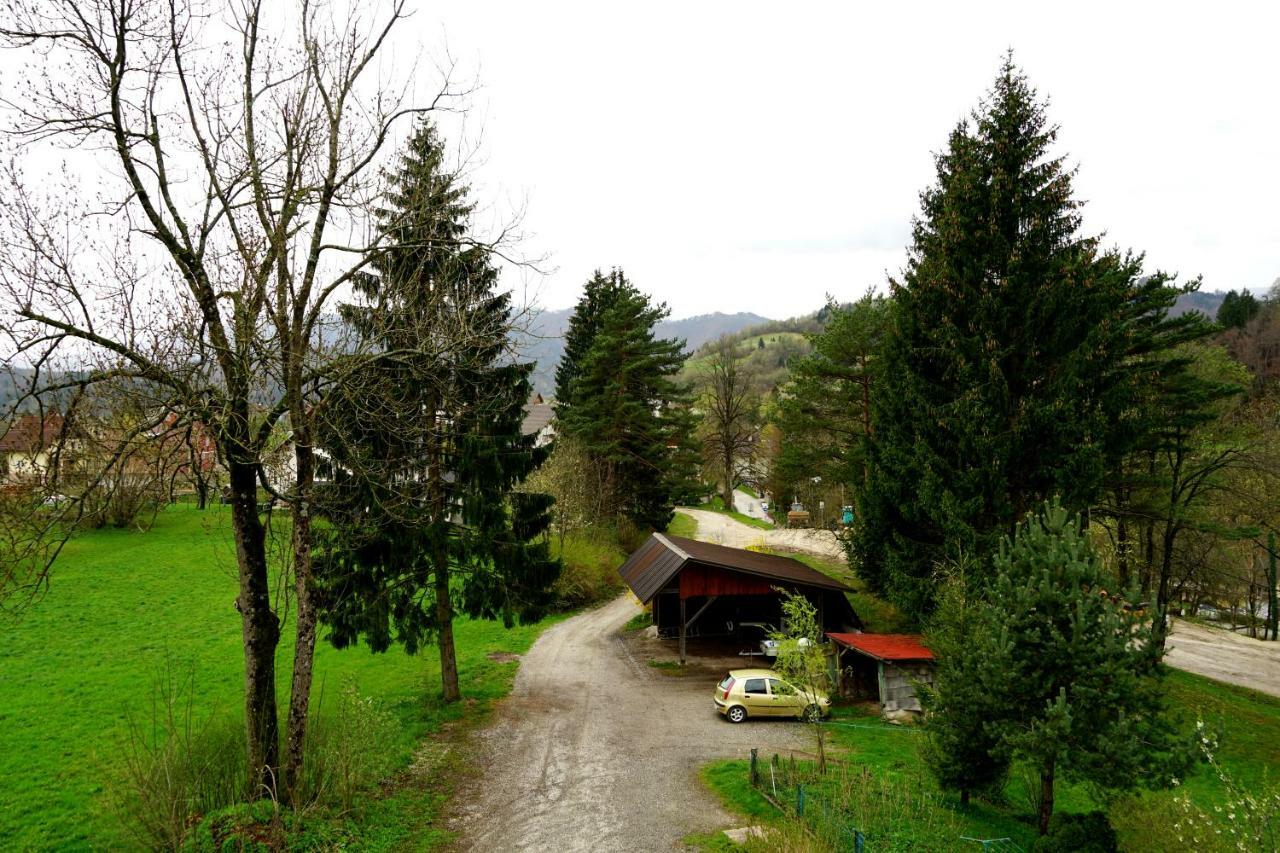 Apartment Apartma Erzen *